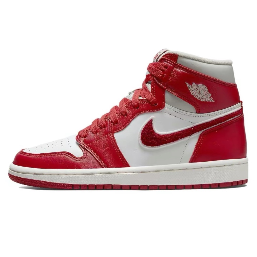 Nike Air Jordan 1 High OG "Newstalgia"